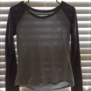 Long sleeve baseball tee